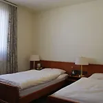 Rheingauer Tor Guest house Hochheim am Main